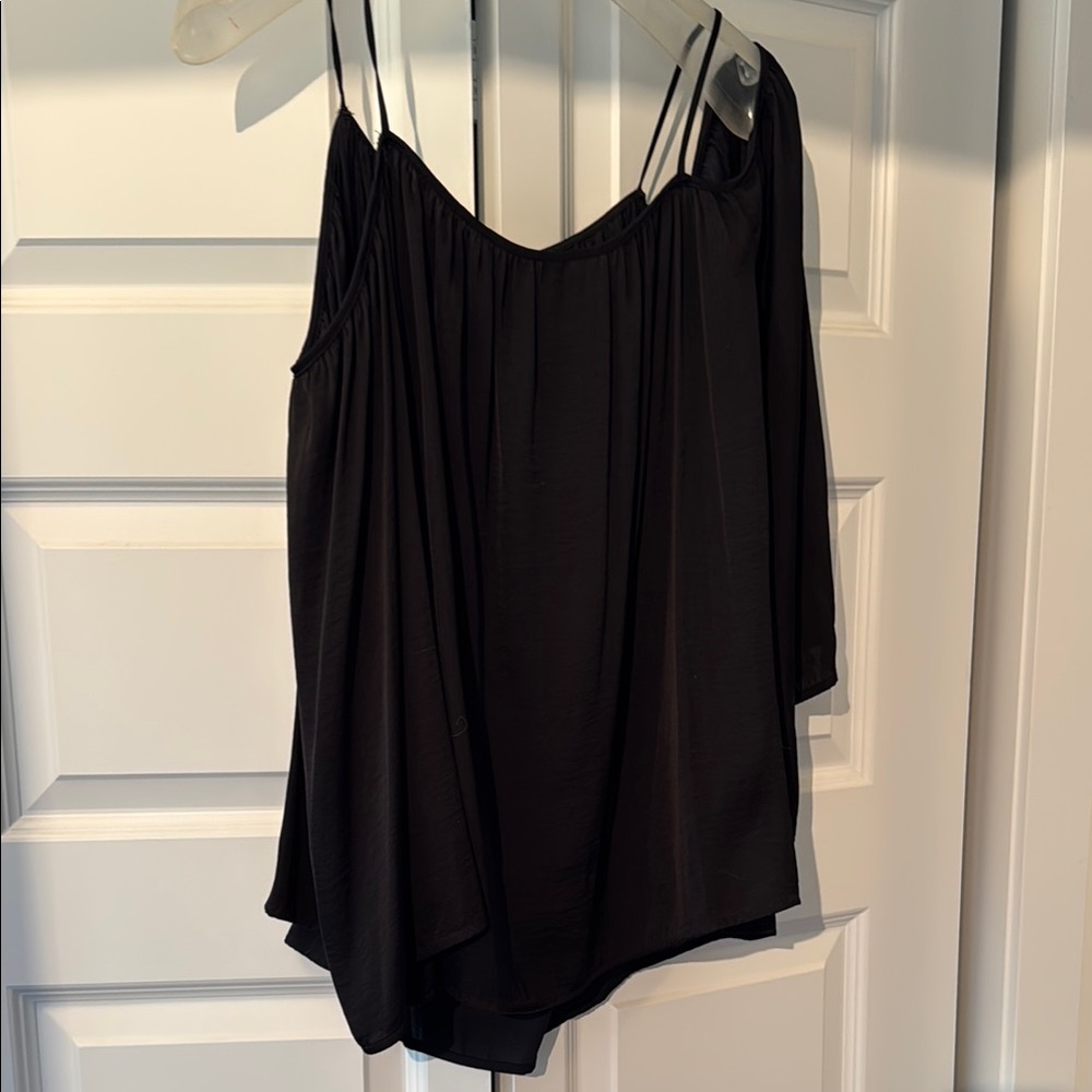 Vince camuto Elegant Black Women's Top